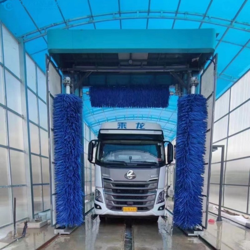 نظام غسل الحافلات الكهربائية الموفرة للمياه مع استهلاك 80L / سيارة للمياه عن طريق التحكم في PLC